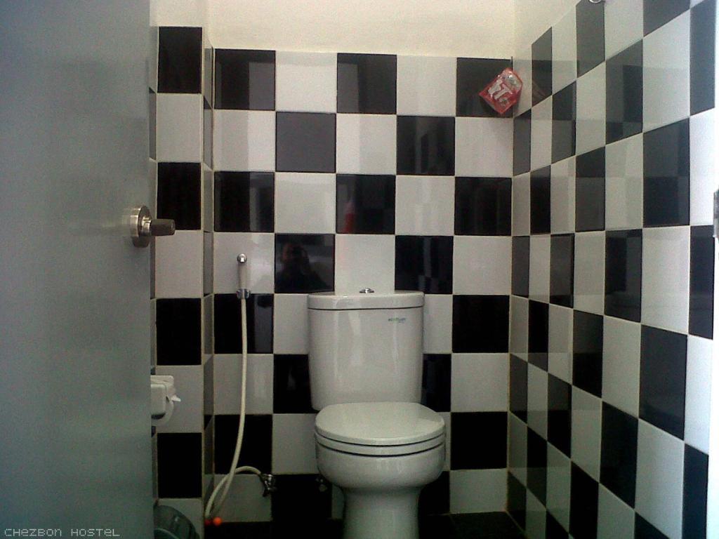 Chezbon Asrama
